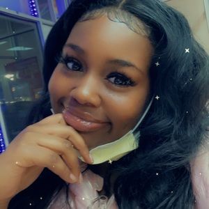 Meet your Posher, Kalani